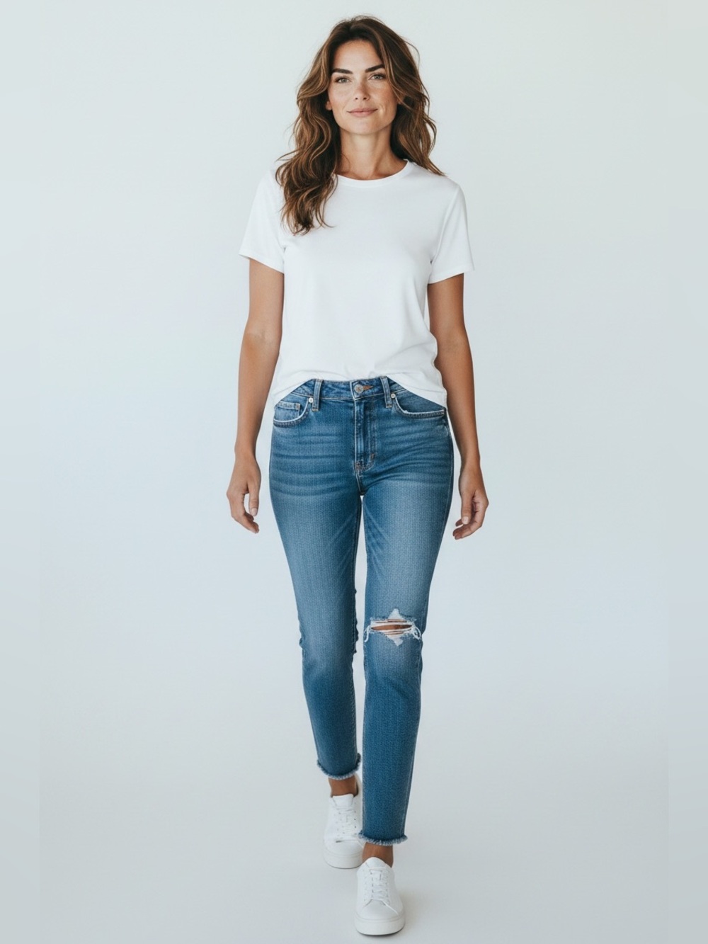 7 For All Mankind Luxe Vintage Distressed Ankle Jeans-26- Medium Wash- MSRP $149
